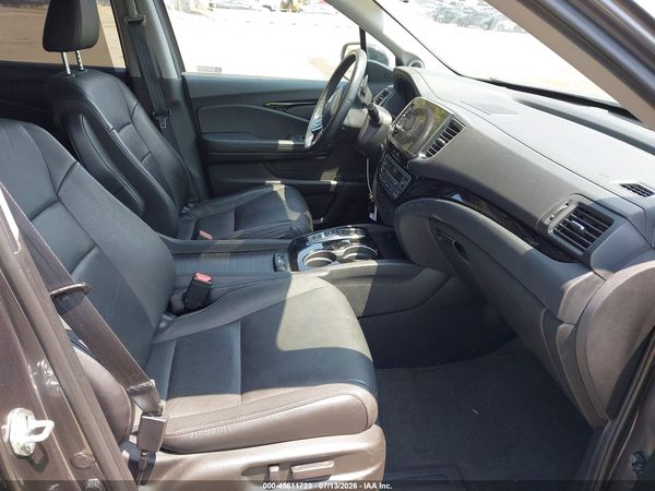 2021 HONDA PILOT AWD TOURING 7 PASSENGER