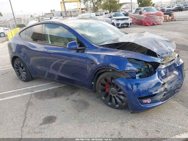 2022 TESLA MODEL Y — I1