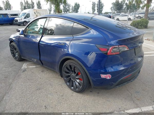 2022 TESLA MODEL Y — I3