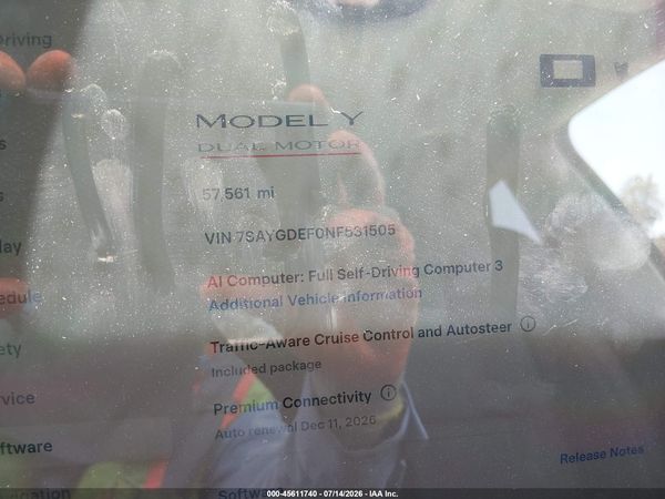 2022 TESLA MODEL Y — I7