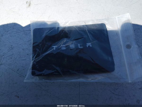 2022 TESLA MODEL Y — I11