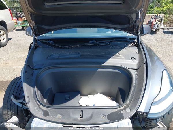 2020 TESLA MODEL Y