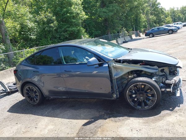 2020 TESLA MODEL Y