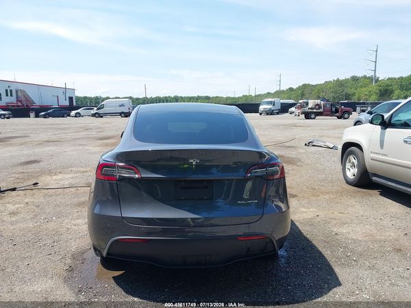 2020 TESLA MODEL Y