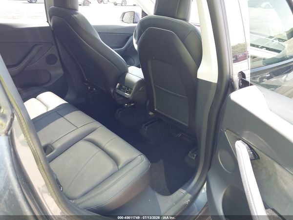 2020 TESLA MODEL Y