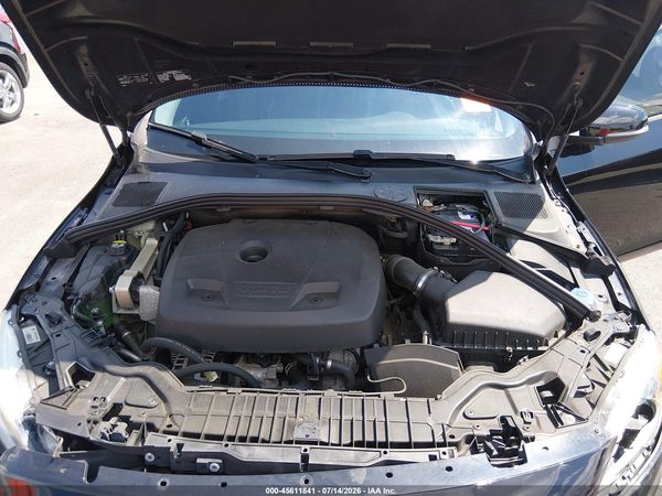 2018 VOLVO S60 T5 DYNAMIC