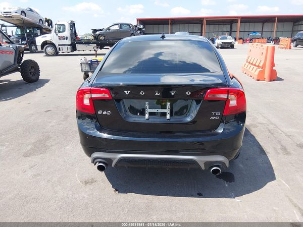 2018 VOLVO S60 T5 DYNAMIC