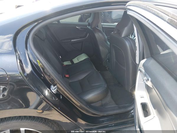 2018 VOLVO S60 T5 DYNAMIC