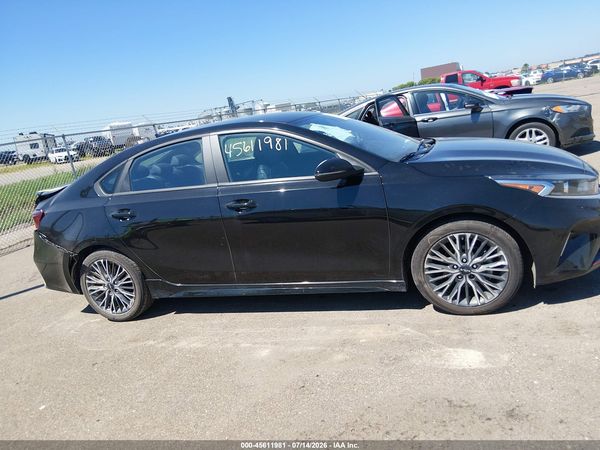 2023 KIA FORTE GT-LINE