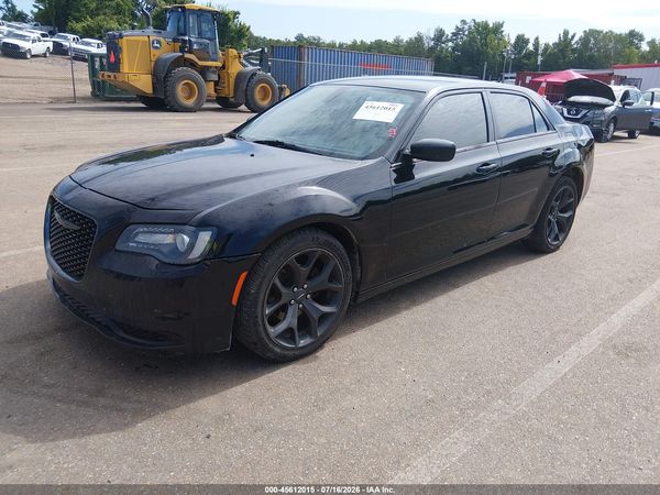 2020 CHRYSLER 300 TOURING