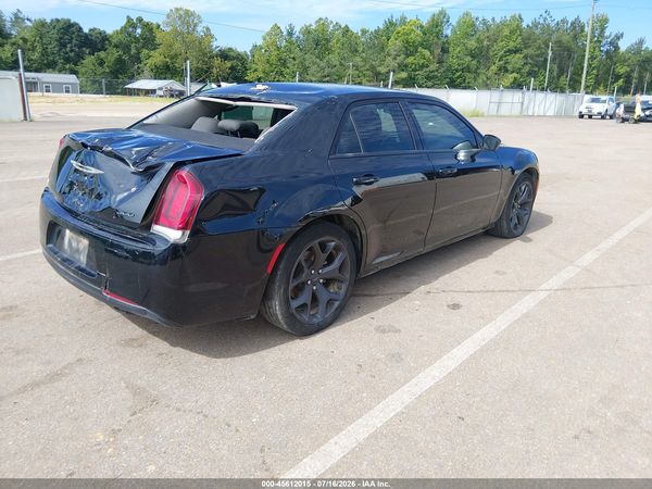 2020 CHRYSLER 300 TOURING