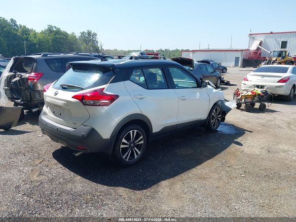 2020 NISSAN KICKS SV XTRONIC CVT — I4