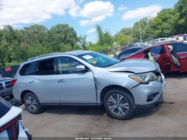 2019 NISSAN PATHFINDER SV