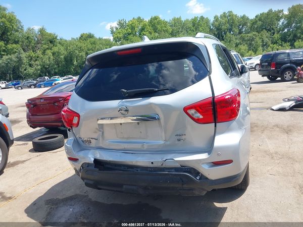 2019 NISSAN PATHFINDER