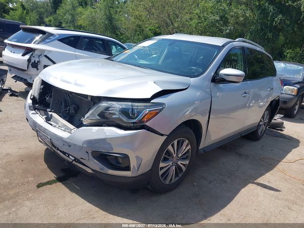 2019 NISSAN PATHFINDER SV