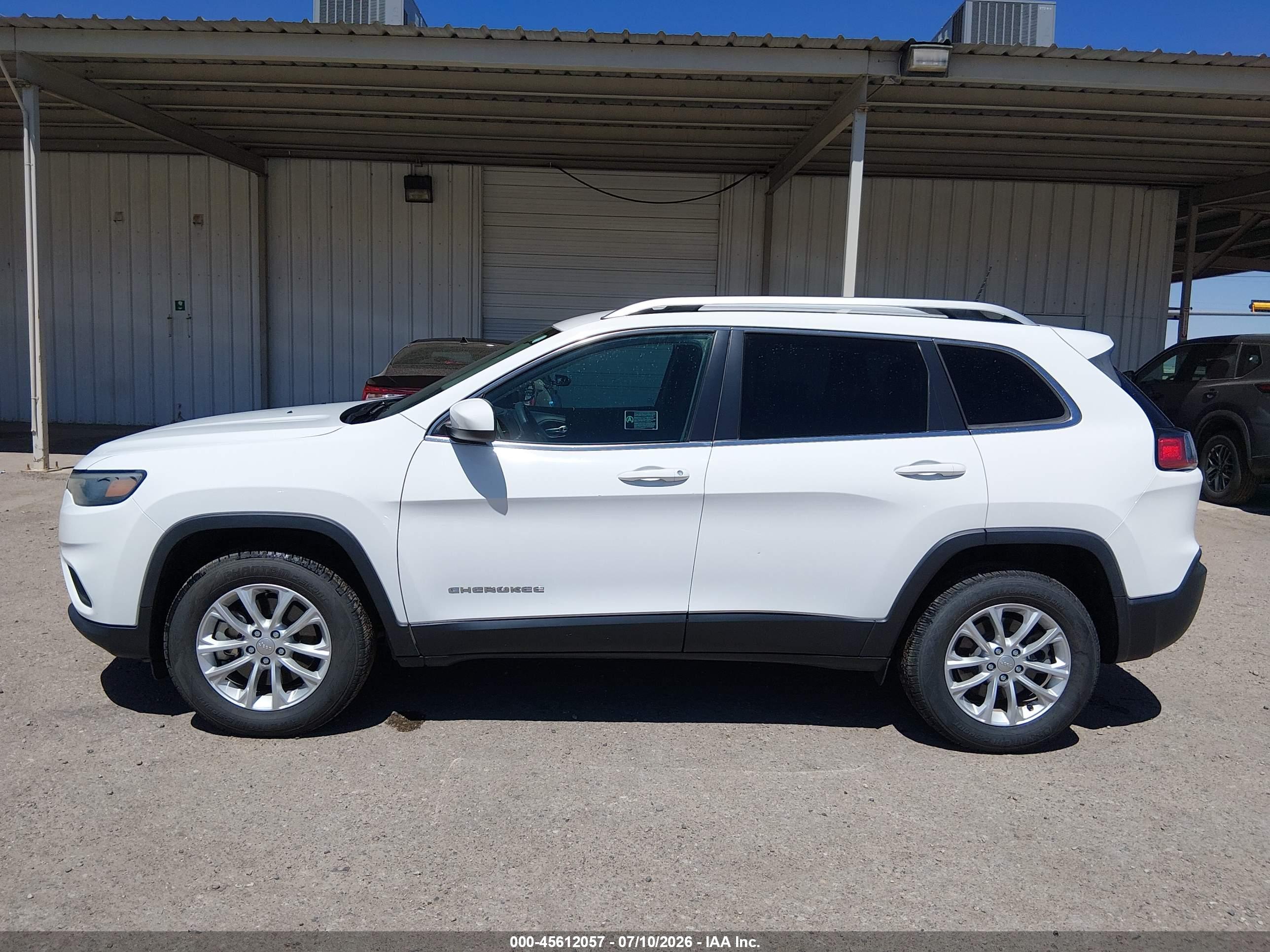 2019 JEEP CHEROKEE LATITUDE 4X4