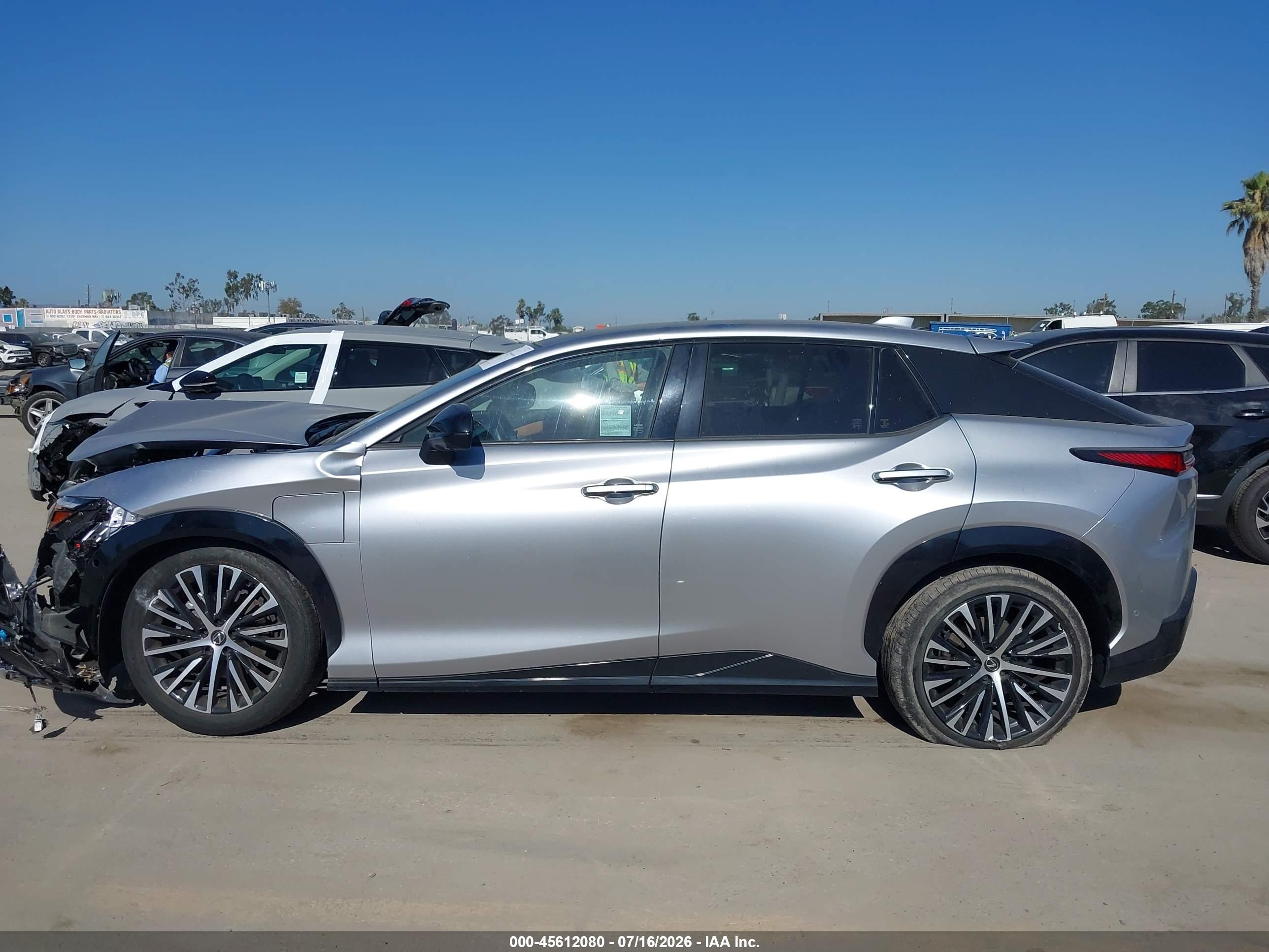 2023 LEXUS RZ 450E LUXURY