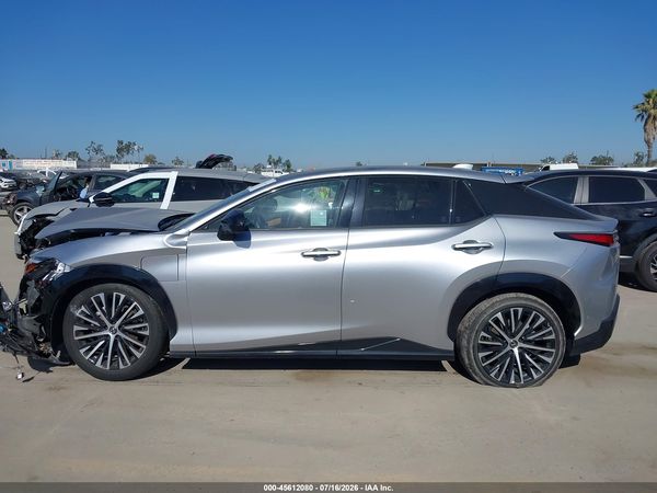 2023 LEXUS RZ 450E LUXURY