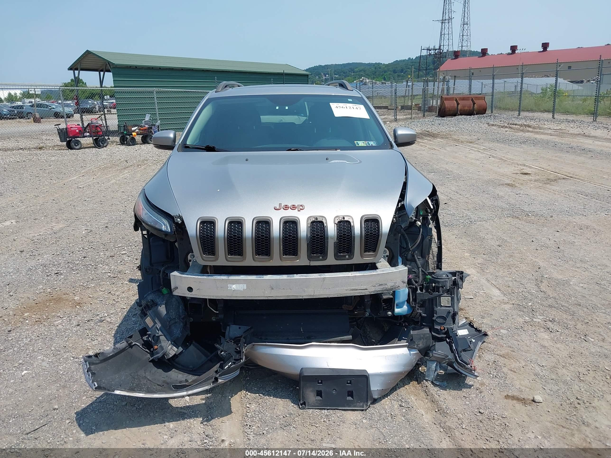 2016 JEEP CHEROKEE LATITUDE 4X4