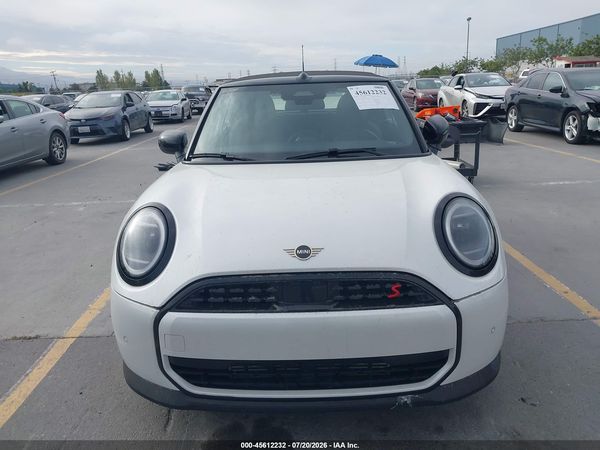 2025 MINI CONVERTIBLE S SIGNATURE TRIM