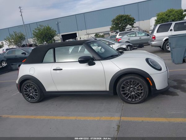 2025 MINI CONVERTIBLE S SIGNATURE TRIM
