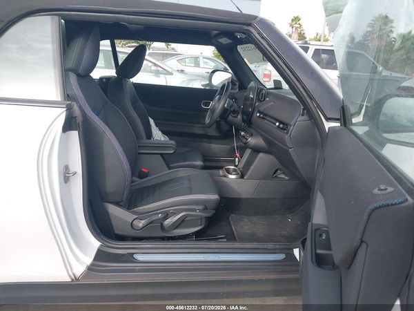 2025 MINI CONVERTIBLE S SIGNATURE TRIM