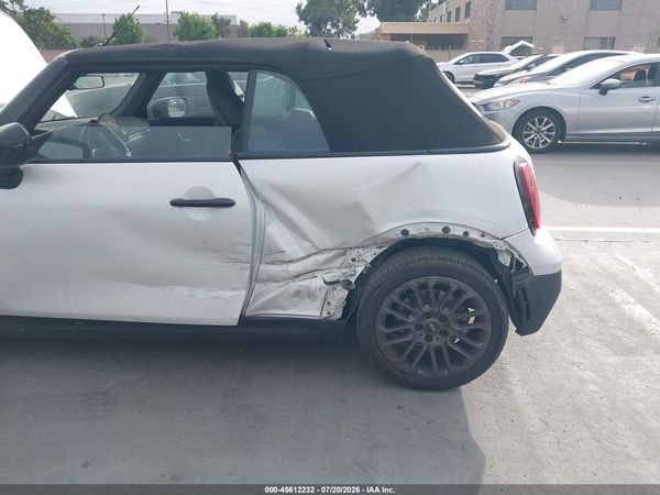 2025 MINI CONVERTIBLE S SIGNATURE TRIM