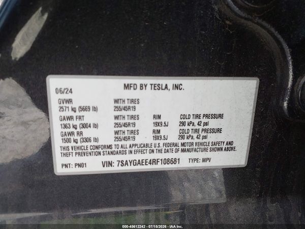 2024 TESLA MODEL Y