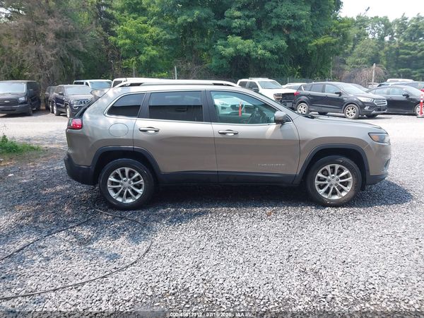 2019 JEEP CHEROKEE LATITUDE 4X4