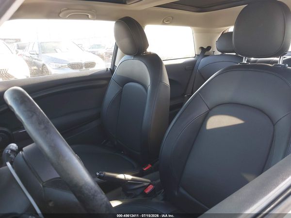 2016 MINI HARDTOP COOPER