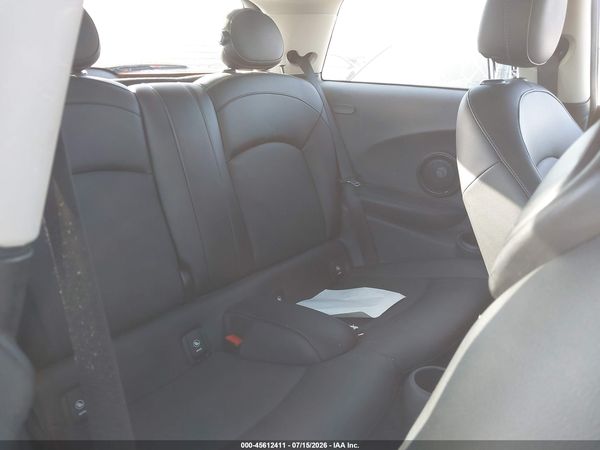 2016 MINI HARDTOP COOPER