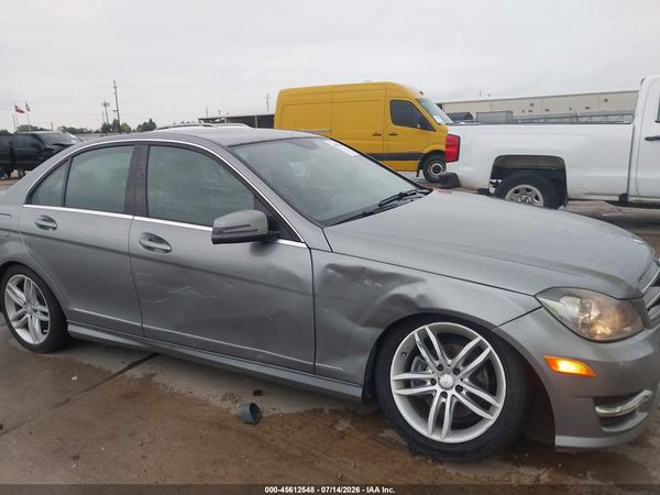 2014 MERCEDES-BENZ C 250 SPORT