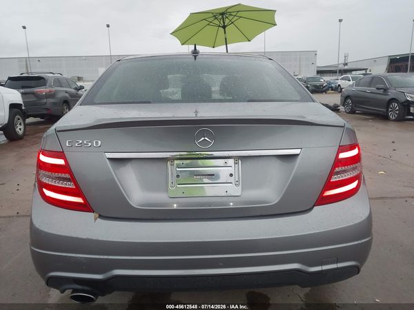 2014 MERCEDES-BENZ C 250 SPORT