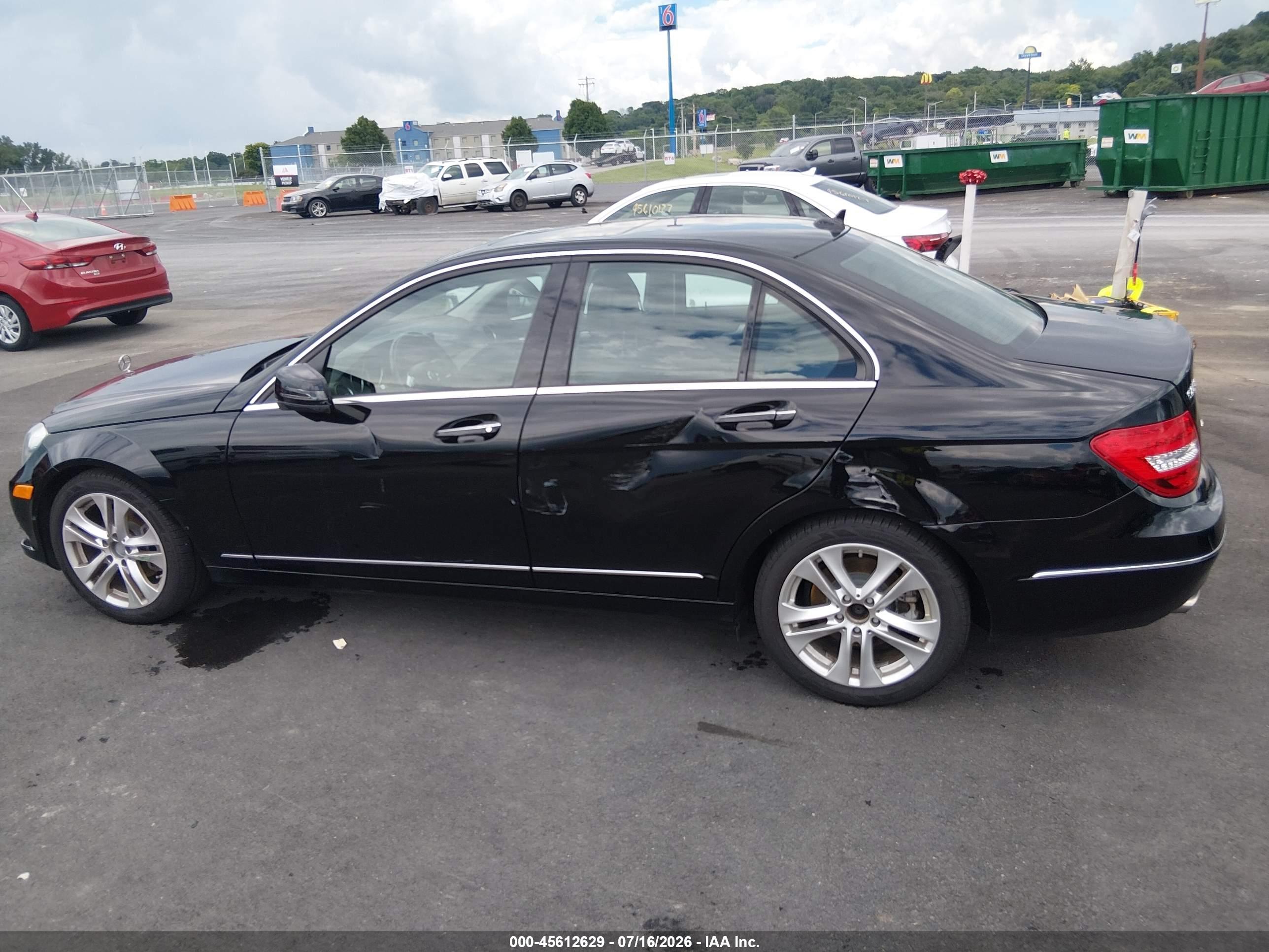 2013 MERCEDES-BENZ C 250 LUXURY