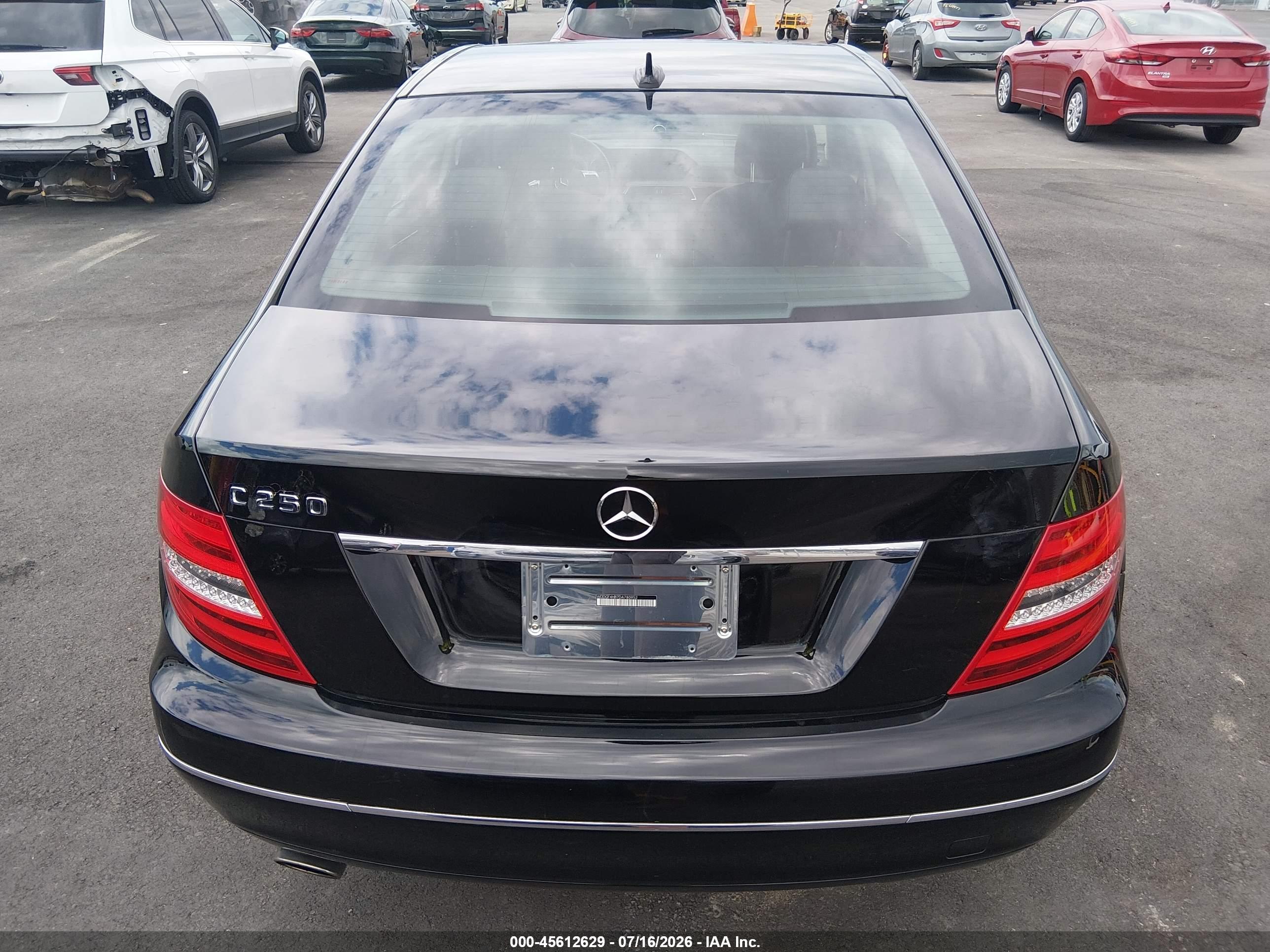 2013 MERCEDES-BENZ C 250 LUXURY