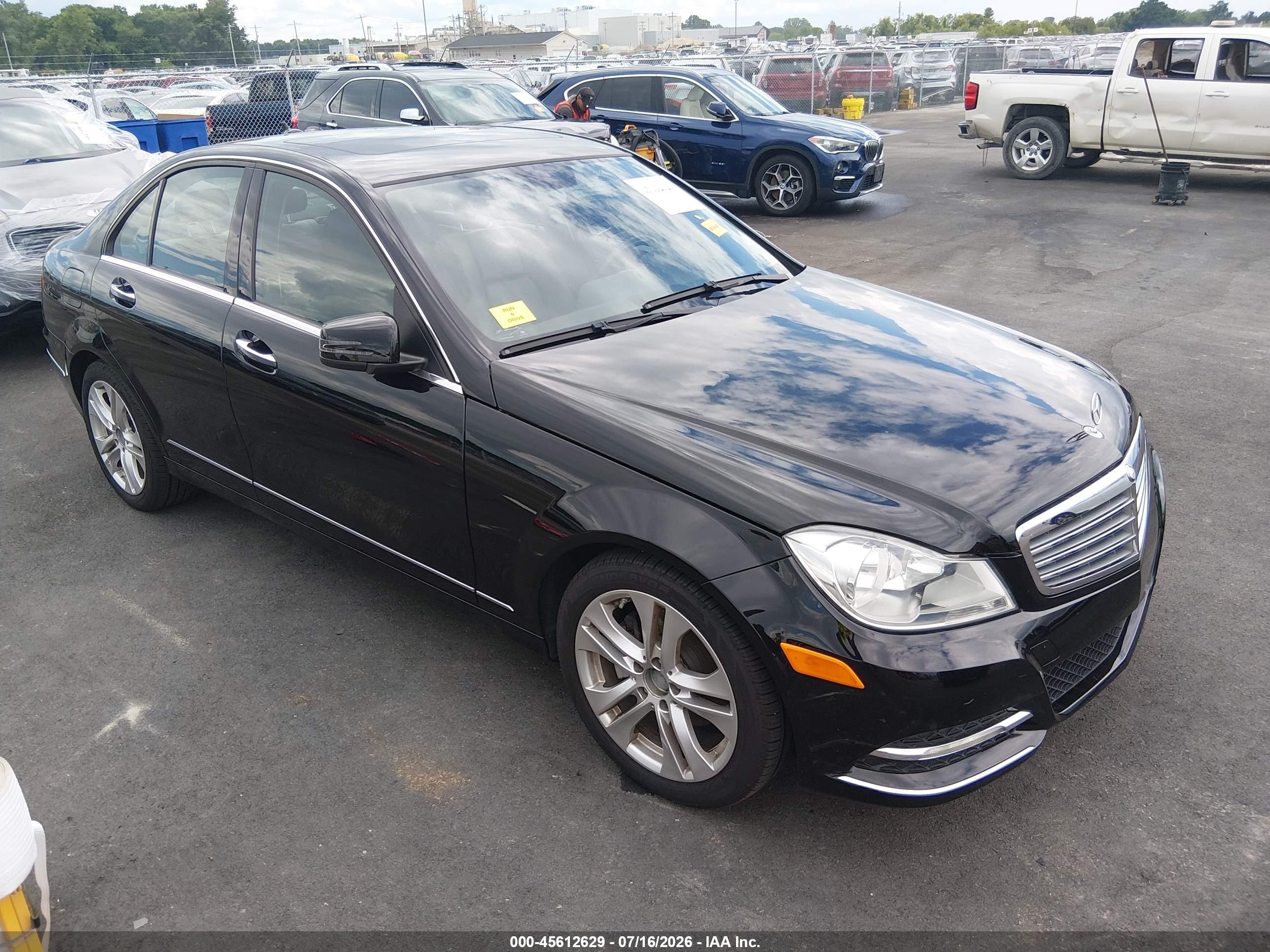 2013 MERCEDES-BENZ C 250 LUXURY