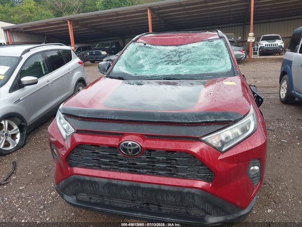2019 TOYOTA RAV4 XLE
