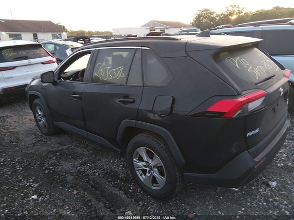 2019 TOYOTA RAV4 XLE