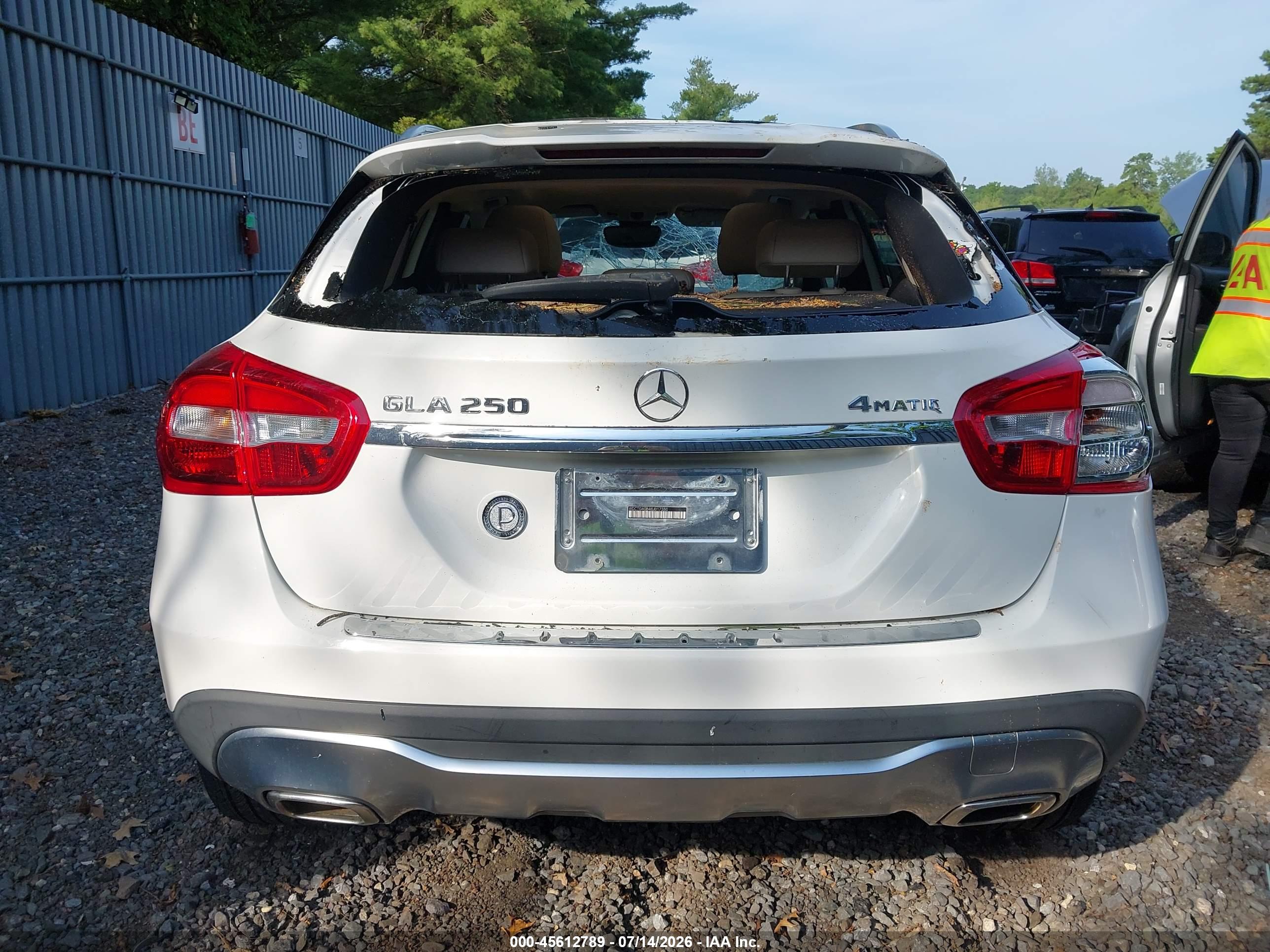 2019 MERCEDES-BENZ GLA 250 4MATIC