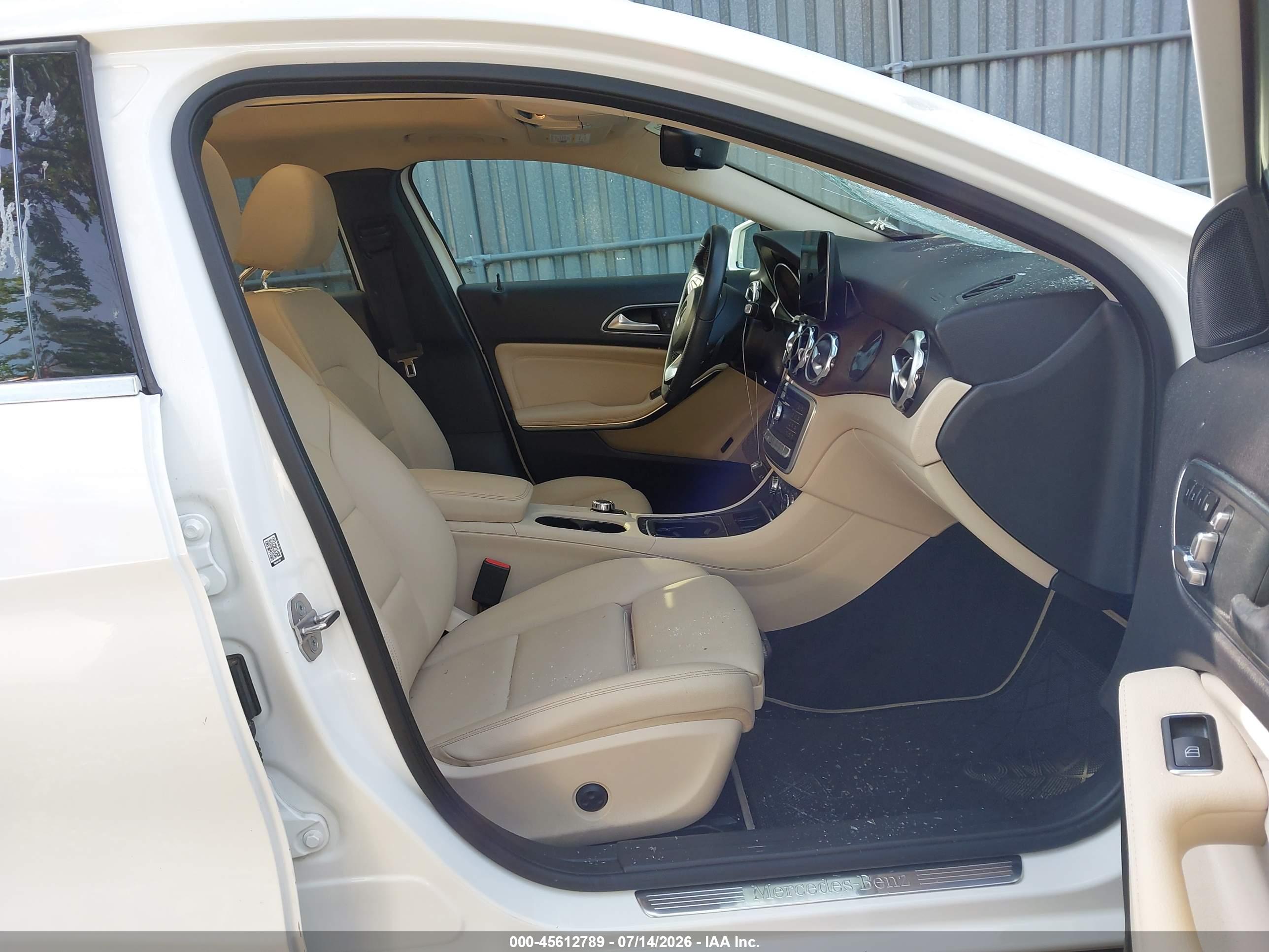 2019 MERCEDES-BENZ GLA 250 4MATIC