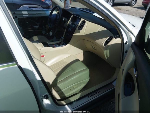 2016 INFINITI QX50