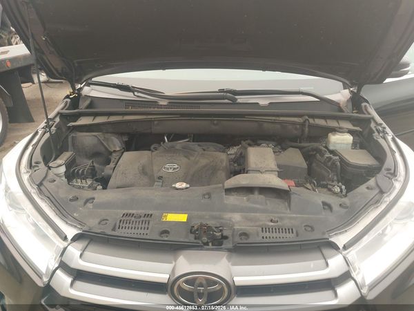 2018 TOYOTA HIGHLANDER XLE