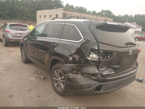 2018 TOYOTA HIGHLANDER XLE
