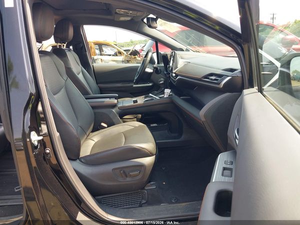 2022 TOYOTA SIENNA XSE — I5