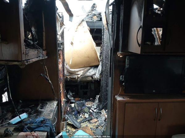 2013 MERCEDES-BENZ SPRINTER 3500 Standard Roof