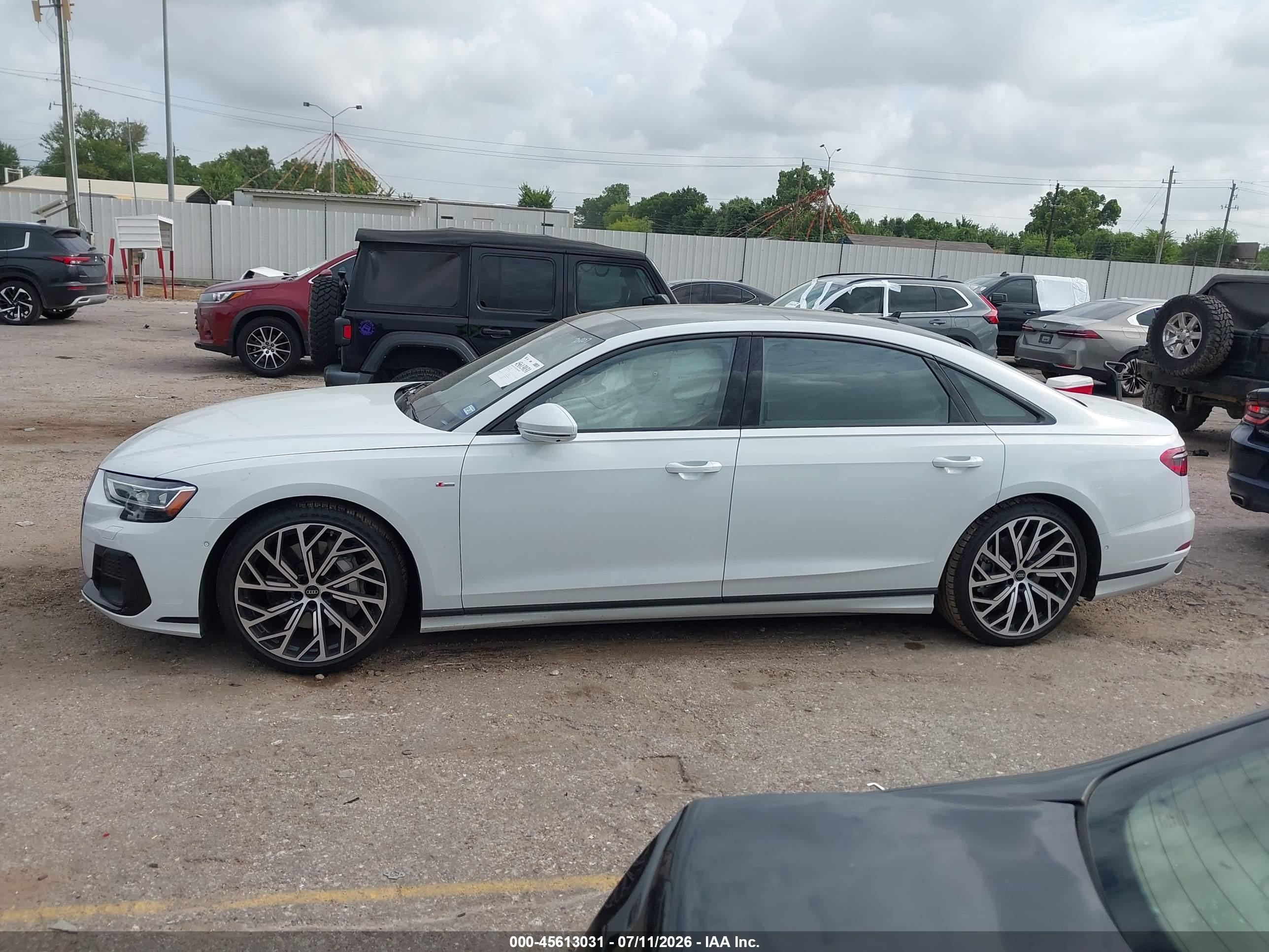 2023 AUDI A8