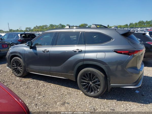 2024 TOYOTA HIGHLANDER