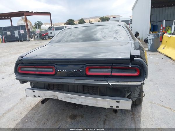2016 DODGE CHALLENGER SXT