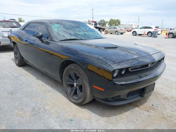 2016 DODGE CHALLENGER SXT