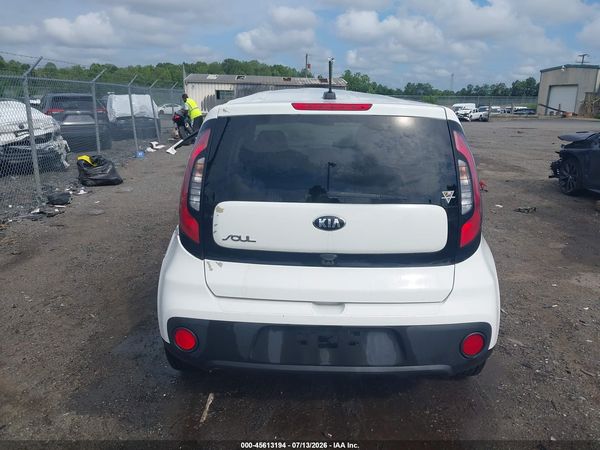 2017 KIA SOUL Base